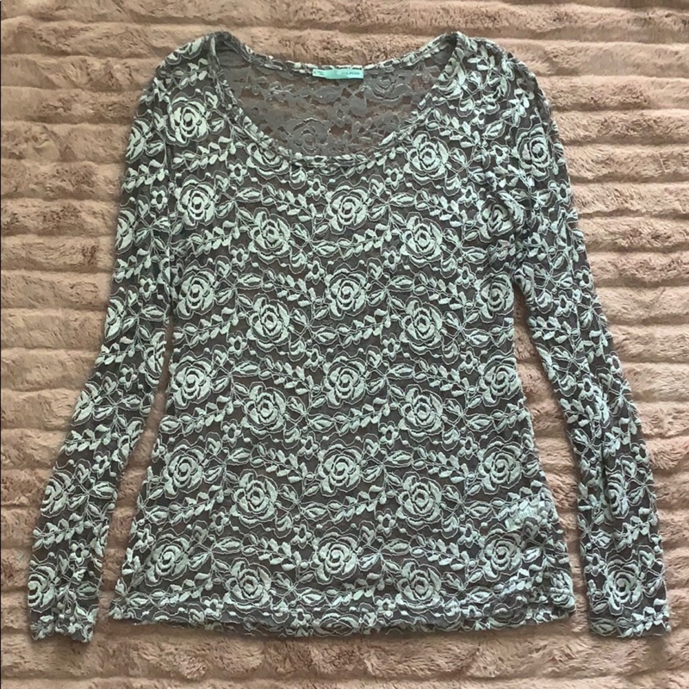 Maurices floral lace top